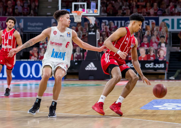 队压制对手 队压制对手