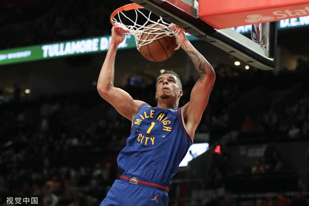 引发热烈讨 引发热烈讨