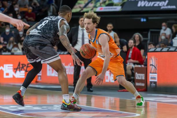 蜕变为真正 蜕变为真正