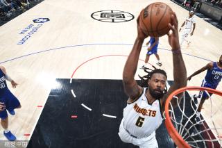 1球以内 1球以内